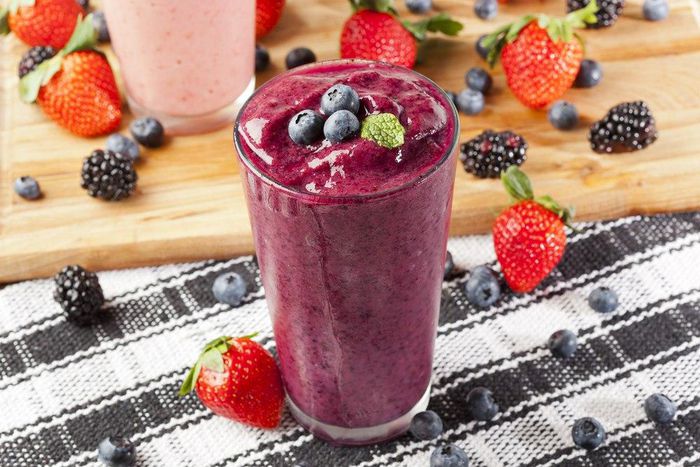 ___3909942___https:______static.pulse.com.gh___webservice___escenic___binary___3909942___2015___6___26___11___berry-smoothie-drink