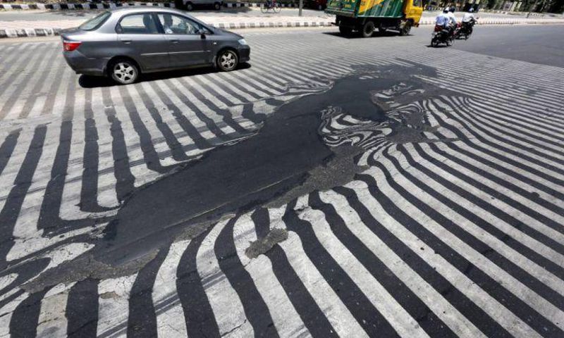 ___3802762___https:______static.pulse.com.gh___webservice___escenic___binary___3802762___2015___5___27___23___melting+zebra+crossing