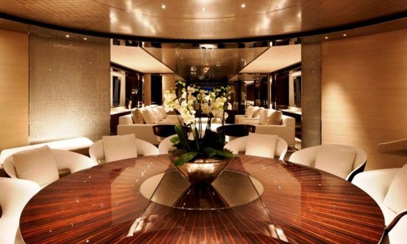 ___4254352___https:______static.pulse.com.gh___webservice___escenic___binary___4254352___2015___10___13___9___this-guy-is-building-doomsday-shelters-for-billionaires-111-body-image-1444405966-size_1000