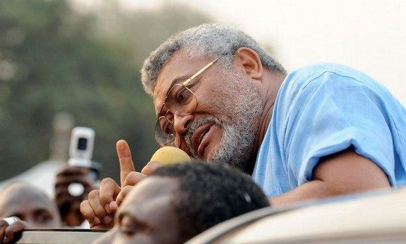 ___3827943___https:______static.pulse.com.gh___webservice___escenic___binary___3827943___2015___6___4___13___Rawlings+in+car