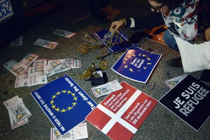 Denmark's controversial law allowing for the confiscation of cash and valuables from migrants was harshly criticised abroad, and even sparked some protests