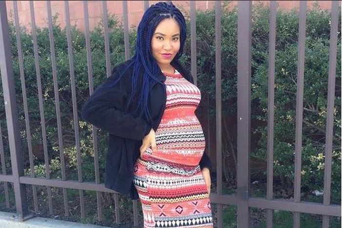 Pregnant Anna Banner