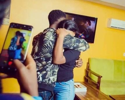Couple get engaged after meeting via Facebook