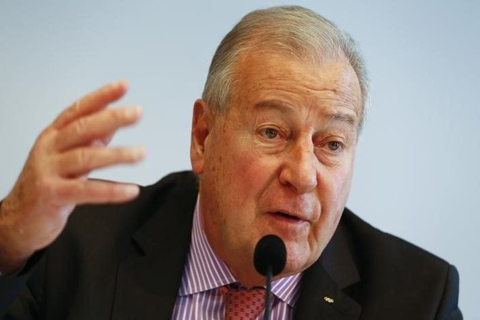 Francois Carrard, chairman of the 2016 FIFA reform commitee addresses the media in Bern, Switzerland, September 3, 2015.  REUTERS/Ruben Sprich