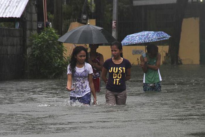 Typhoon death toll in Philippines rises to nine