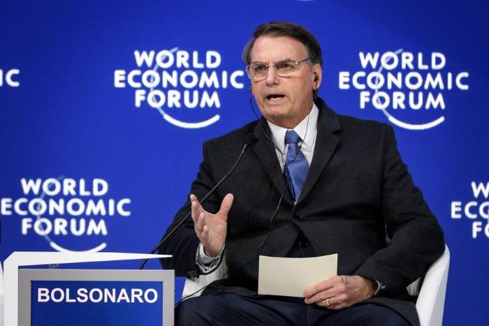 Bolsonaro came to power by projecting an image of being "Mr Clean", promising to stamp out corruption in Brazil
