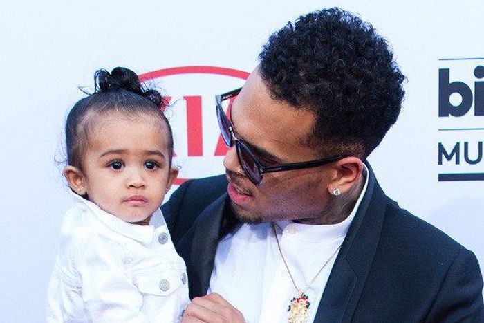 Chris Brown and daughter Royalty at 2015 BBMA