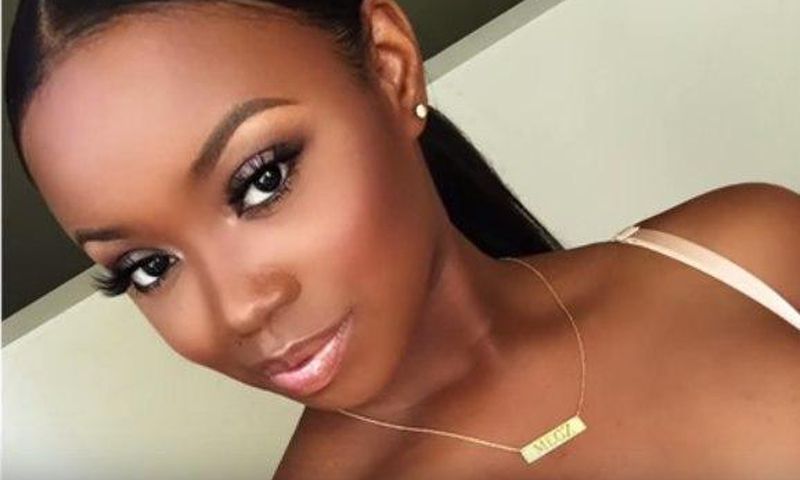 Summer smokey eye look