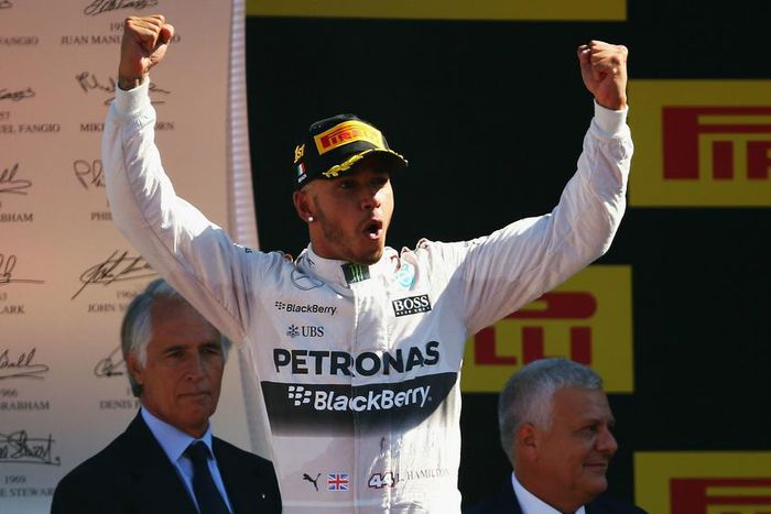 ___4141757___https:______static.pulse.com.gh___webservice___escenic___binary___4141757___2015___9___6___22___lewishamilton-cropped_69on3ps5prnh184er8vuy716s