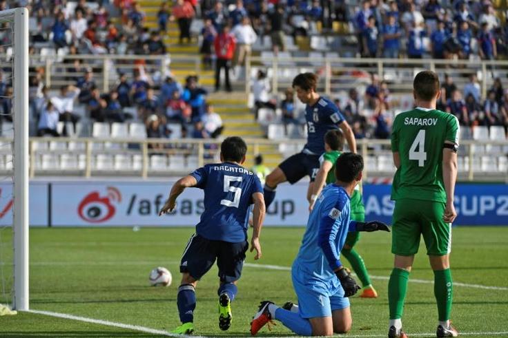 Japan's Yuya Osako on the mark twice against Turkmenistan
