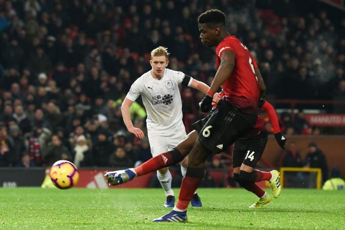 Manchester United's Paul Pogba sparked their late fightback againt Burnley