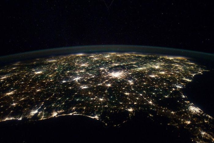 ___4234506___https:______static.pulse.com.gh___webservice___escenic___binary___4234506___2015___10___6___15___Orig.src_.Susanne.Posel_.Daily_.News-us.energy.grid_.corporations.hackers.russia_occupycorporatism