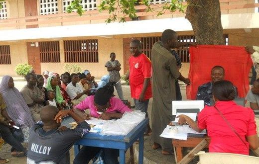 EC suspends voter registration
