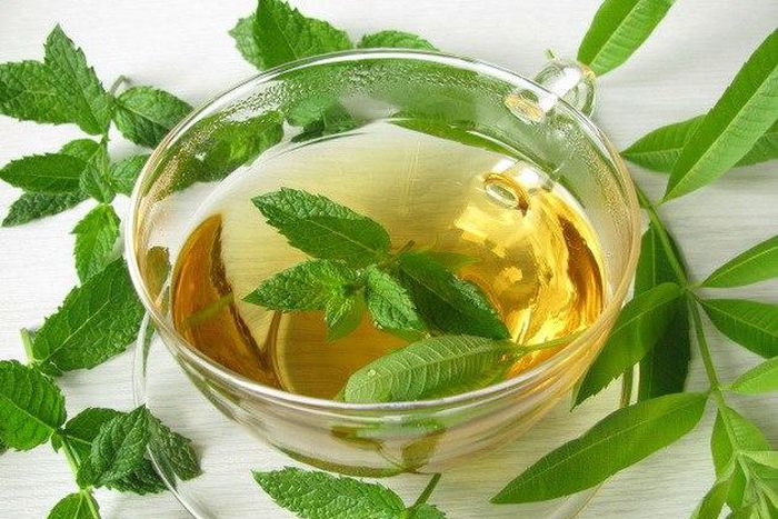 Homemade mint toner