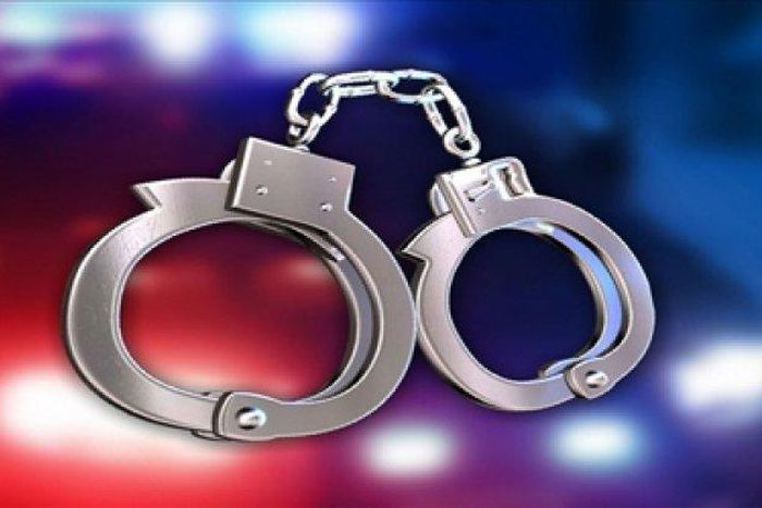 ___3861421___https:______static.pulse.com.gh___webservice___escenic___binary___3861421___2015___6___13___13___handcuff