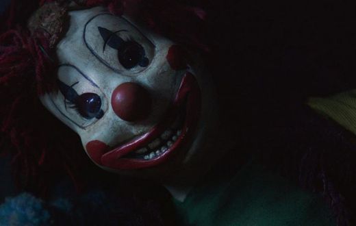 ___3624579___https:______static.pulse.com.gh___webservice___escenic___binary___3624579___2015___4___2___15___poltergeist_clown-2040.0.0_1