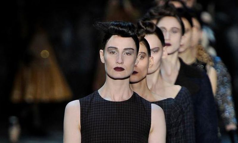 ___3591221___https:______static.pulse.com.gh___webservice___escenic___binary___3591221___2015___3___22___12___marc-by-marc-jacobs-marc-jacobs-+luckyshops