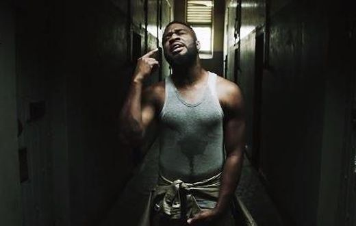 Praiz in 'Lost in you' video