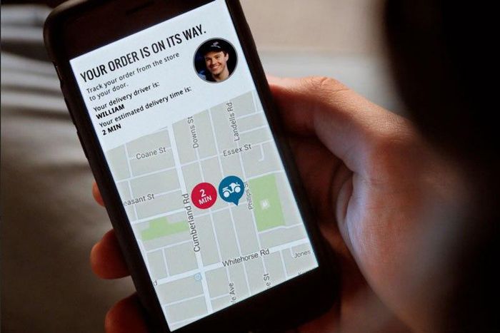 Domino's GPS Driver Tracker app.