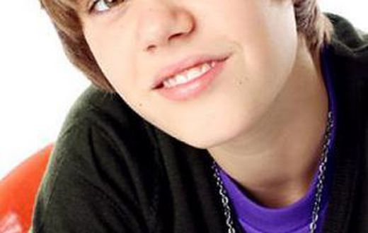 A young, beardless Justin Bieber