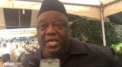 Joe Jackson says celebs should be blamed for misleading Menzgold customers.