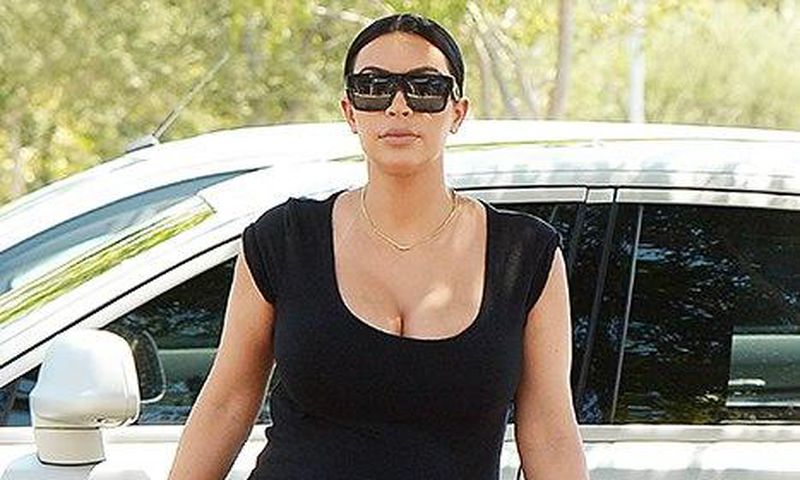 Reality star, Kim Kardashian, rocks LBD