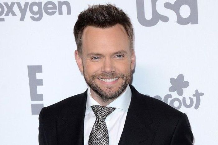Joel McHale joins 'The X-Files'