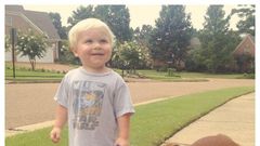 10 funny pictures of cool kids with their totally awesome pets