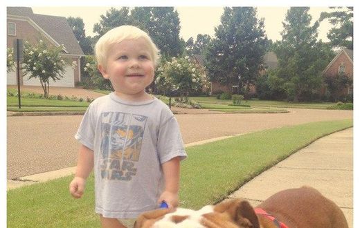 10 funny pictures of cool kids with their totally awesome pets