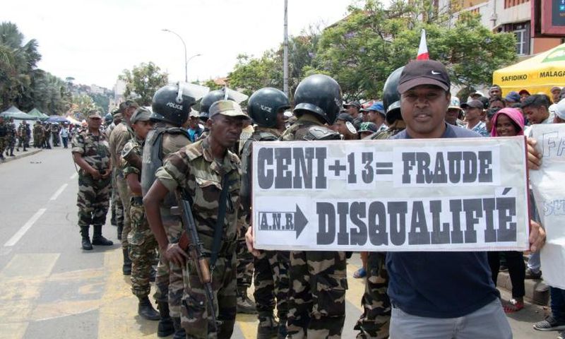 Last week riot police in the Indian Ocean island used tear gas to break up one of several protests by thousands of Ravalomanana supporters in the capital Antananarivo