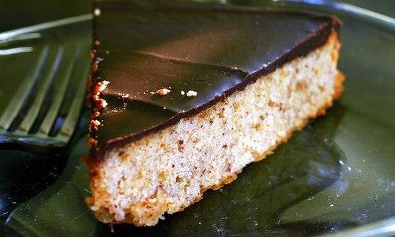 Hazelnut Cake