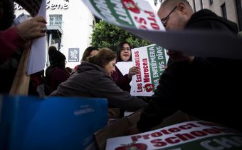 Los Angeles Teachers' Union Postpones Strike Over Legal Questions