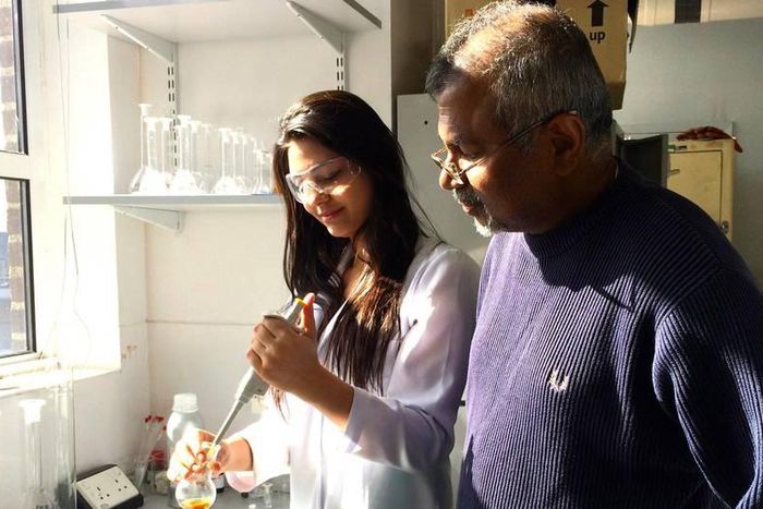 ___3625569___https:______static.pulse.com.gh___webservice___escenic___binary___3625569___2015___4___2___22___perfume