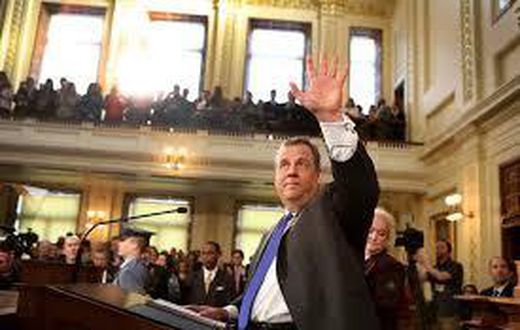 In 'Let Me Finish,' Christie goes easy on Trump, saving fire for Bannon and others