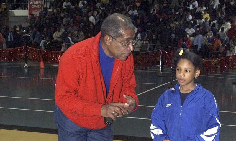 Fred Thompson, Who Championed Women in Track, Dies at 85