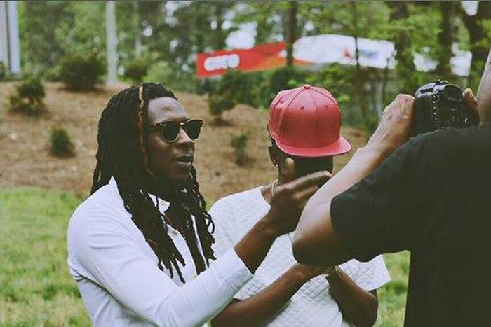 ___4000959___https:______static.pulse.com.gh___webservice___escenic___binary___4000959___2015___7___22___14___Deemoney+and+Mugeez+video+shoot