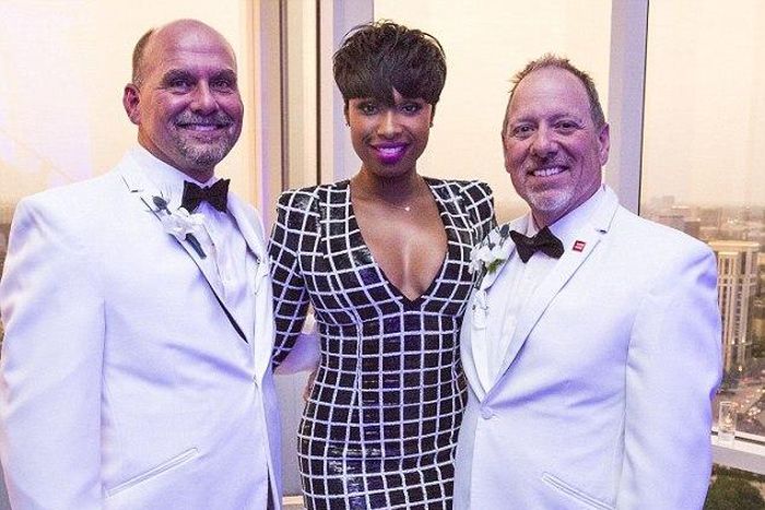 ___3961198___https:______static.pulse.com.gh___webservice___escenic___binary___3961198___2015___7___10___19___2A6532F900000578-3155712-Loving_it_The_grooms_and_guests_sang_and_danced_along_to_the_sta-m-12_1436495635105