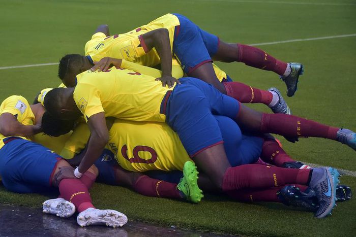 ___4257378___https:______static.pulse.com.gh___webservice___escenic___binary___4257378___2015___10___14___7___ecuador-cropped_1nuc2iob4dmqx1qxavdnktoy00_1