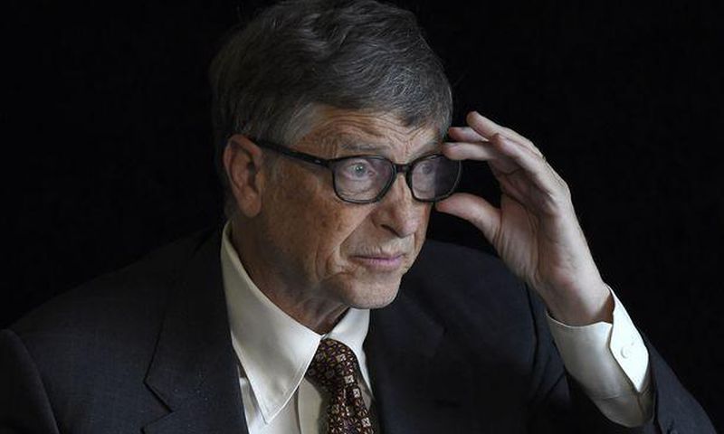  US billionaire philanthropist Bill Gates is left handed