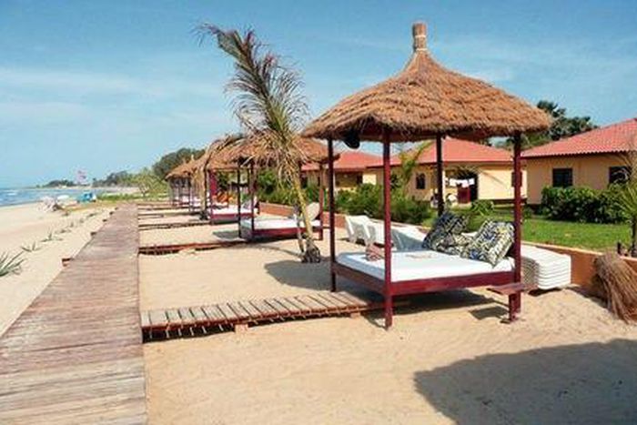 ___3948918___https:______static.pulse.com.gh___webservice___escenic___binary___3948918___2015___7___7___18___sunswing-beach-resort-tc-4.DGA_