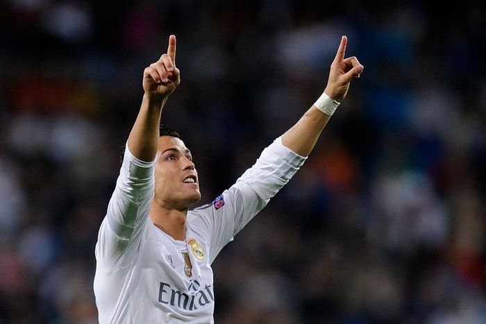 ___4171835___https:______static.pulse.com.gh___webservice___escenic___binary___4171835___2015___10___17___19___cristianoronaldo-cropped_1iug5jy4bvfhk184c3ju39o7vl_1