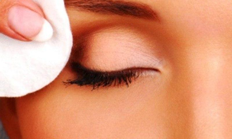 Sweat proof makeup