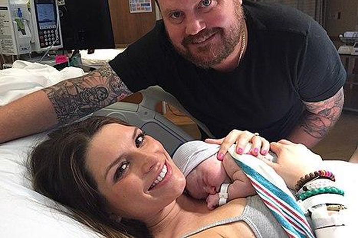 Randy Rogers' daughter dies 6days after her birth