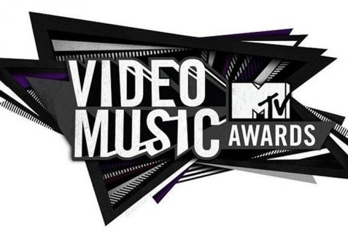 MTV-VMA-2015