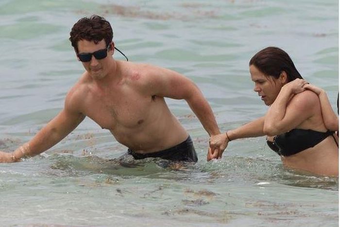 Miles Teller saves pregnant woman from drowning in Miami