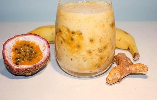 ___3840221___https:______static.pulse.com.gh___webservice___escenic___binary___3840221___2015___6___8___12___Tropical-Turmeric-Smoothie-420