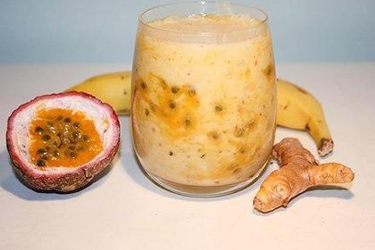 ___3840221___https:______static.pulse.com.gh___webservice___escenic___binary___3840221___2015___6___8___12___Tropical-Turmeric-Smoothie-420