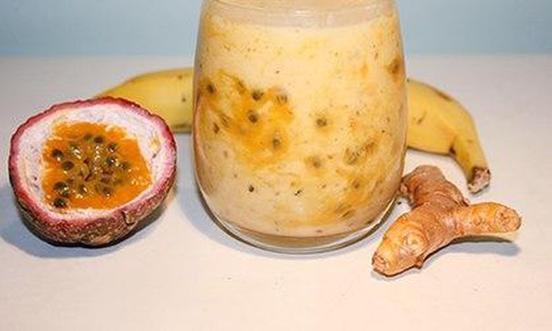 ___3840221___https:______static.pulse.com.gh___webservice___escenic___binary___3840221___2015___6___8___12___Tropical-Turmeric-Smoothie-420