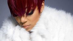 Monica Brown debuts red pixie cut