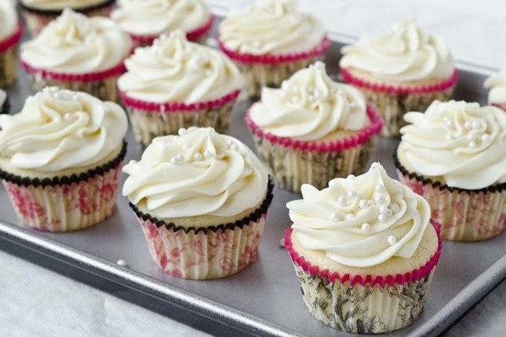 Cup cakes and frosting